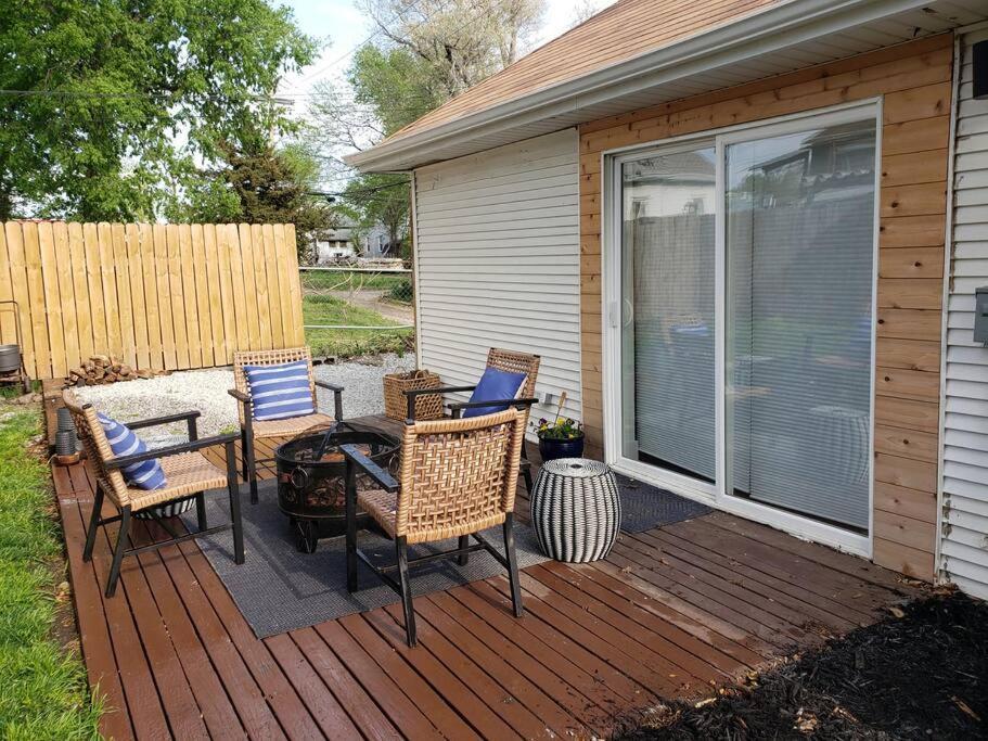 Cute Cottage-2 Min From Downtown Линкълн Екстериор снимка