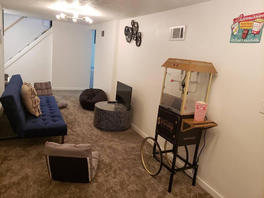 Cute Cottage-2 Min From Downtown Линкълн Екстериор снимка