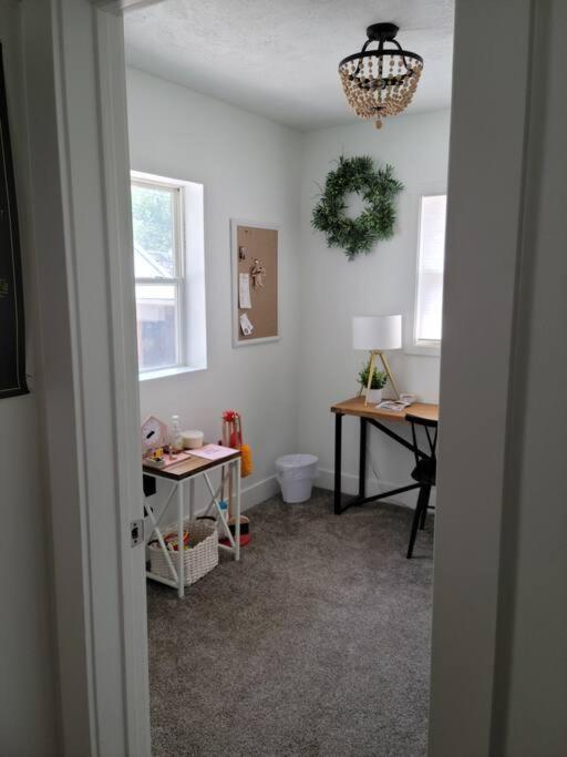 Cute Cottage-2 Min From Downtown Линкълн Екстериор снимка